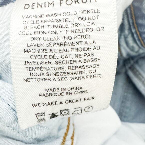 Denim Forum The Joni HIgh Rise Loose 29L Light Wash Ripped Denim Jeans Size 28 - Picture 7 of 9